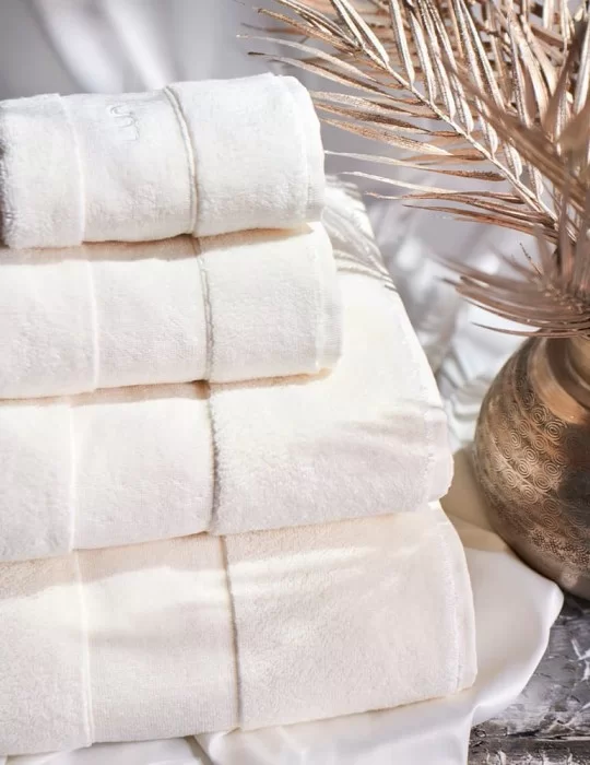 Serviette de bain 70x140 cm New Elegance.