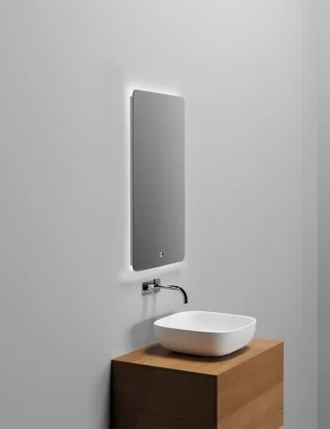 Miroir rectangulaire vertical Orø, de Copenhagen Bath 2