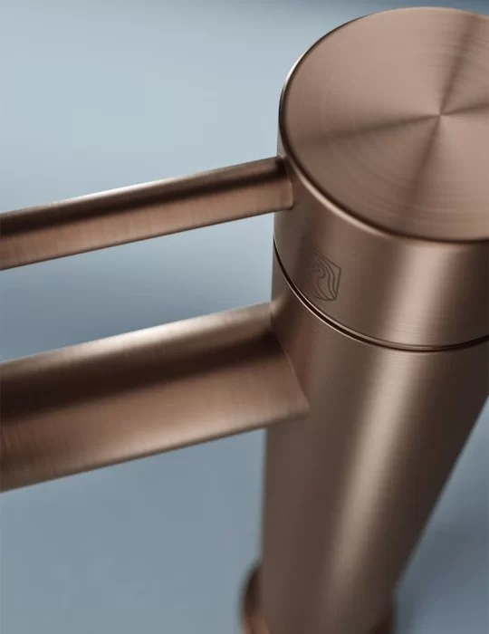 Robinetterie bain sur pied Dex, de Geda