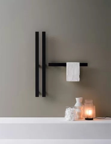 Sèche-serviettes électrique réversible Tavolina, d'Antrax IT