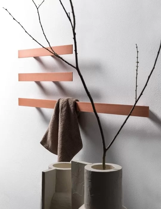 Sèche-serviettes électrique réversible Tavolina, d'Antrax IT